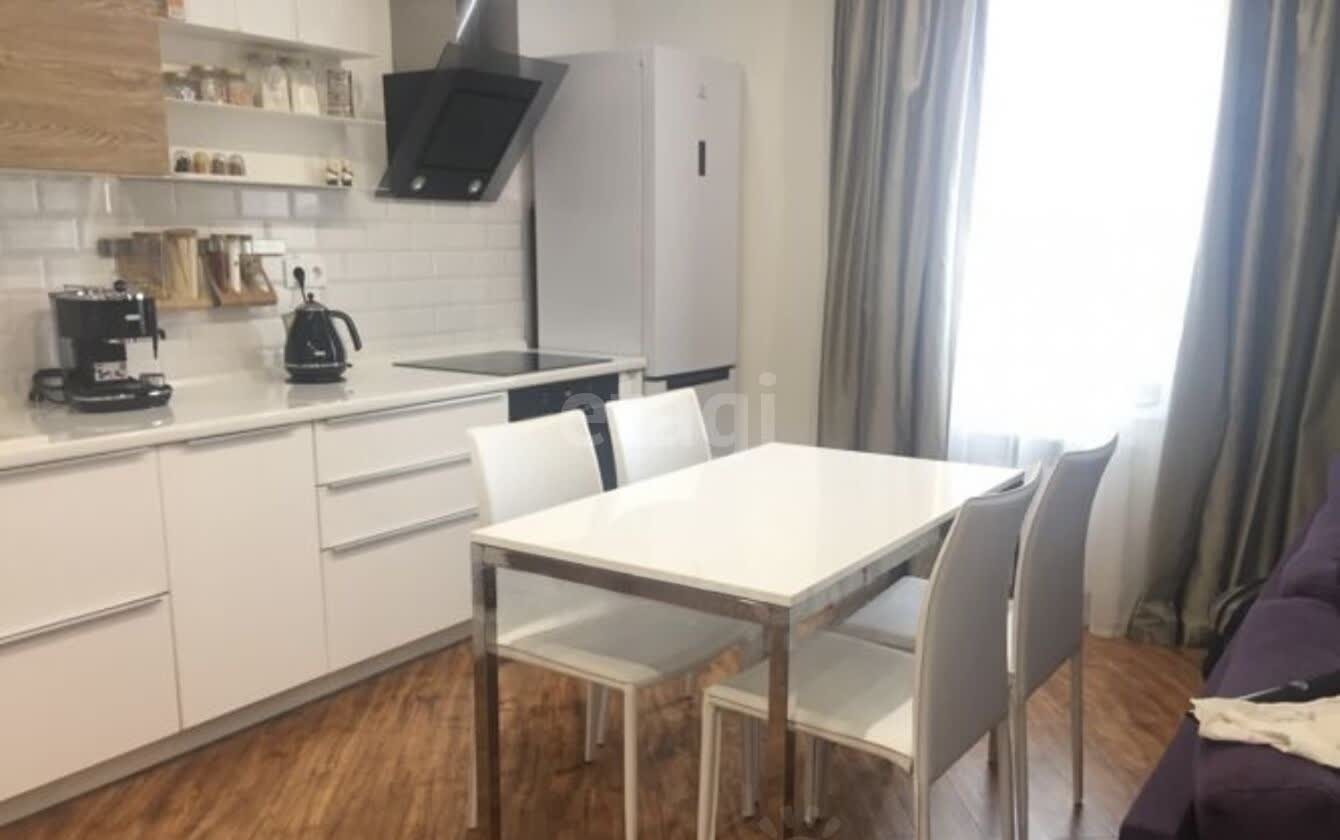 Продажа 2-комнатной квартиры, Южно-Сахалинск, Сахалинская область,  Южно-Сахалинск