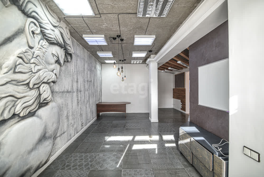 Аренда коммерческой недвижимости, 117м <sup>2</sup>, Южно-Сахалинск, Сахалинская область,  Южно-Сахалинск