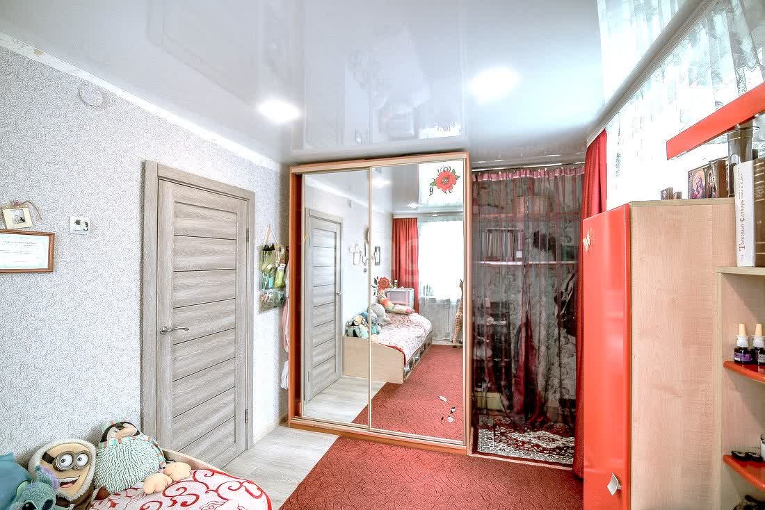 Продажа 3-комнатной квартиры, Южно-Сахалинск, Сахалинская область,  Южно-Сахалинск