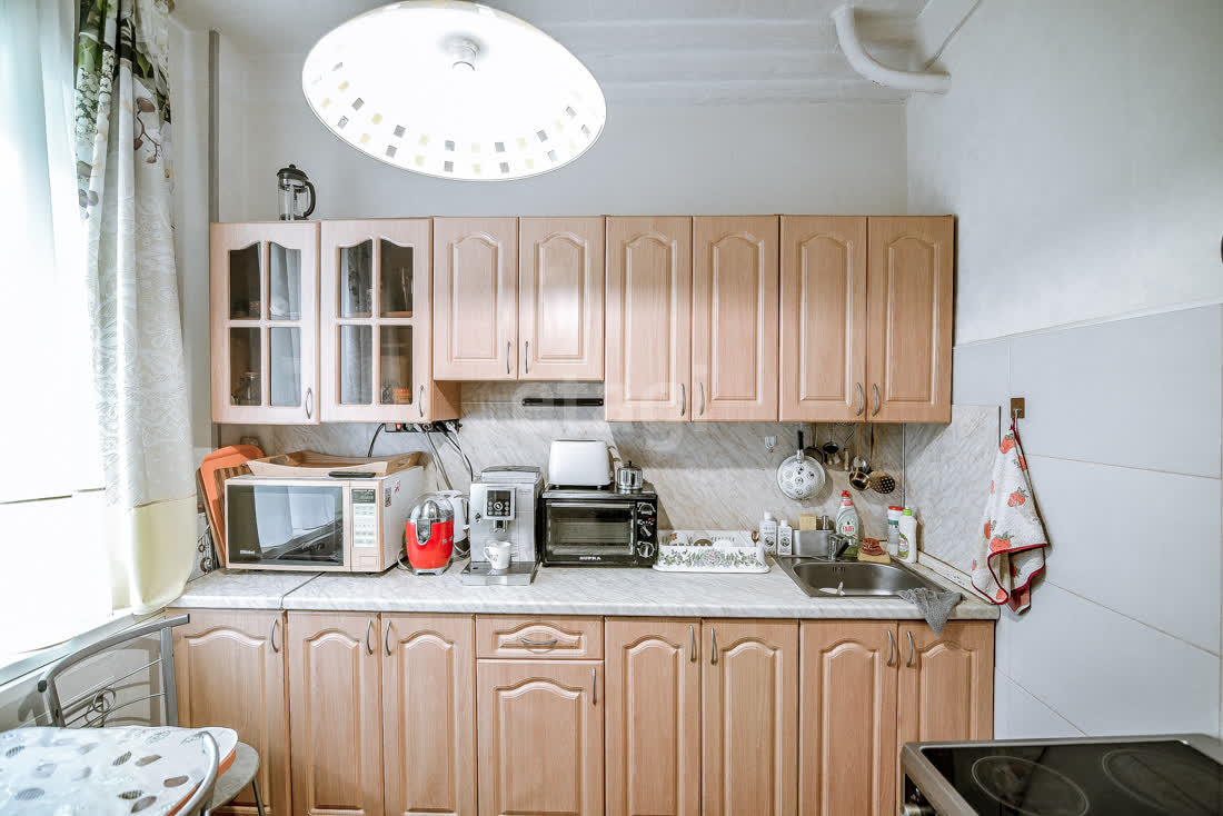 Продажа 2-комнатной квартиры, Южно-Сахалинск, Сахалинская область,  Южно-Сахалинск