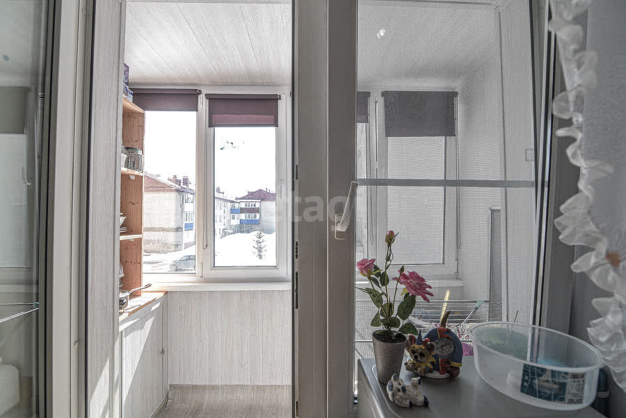 Продажа 2-комнатной квартиры, Южно-Сахалинск, Сахалинская область,  Южно-Сахалинск