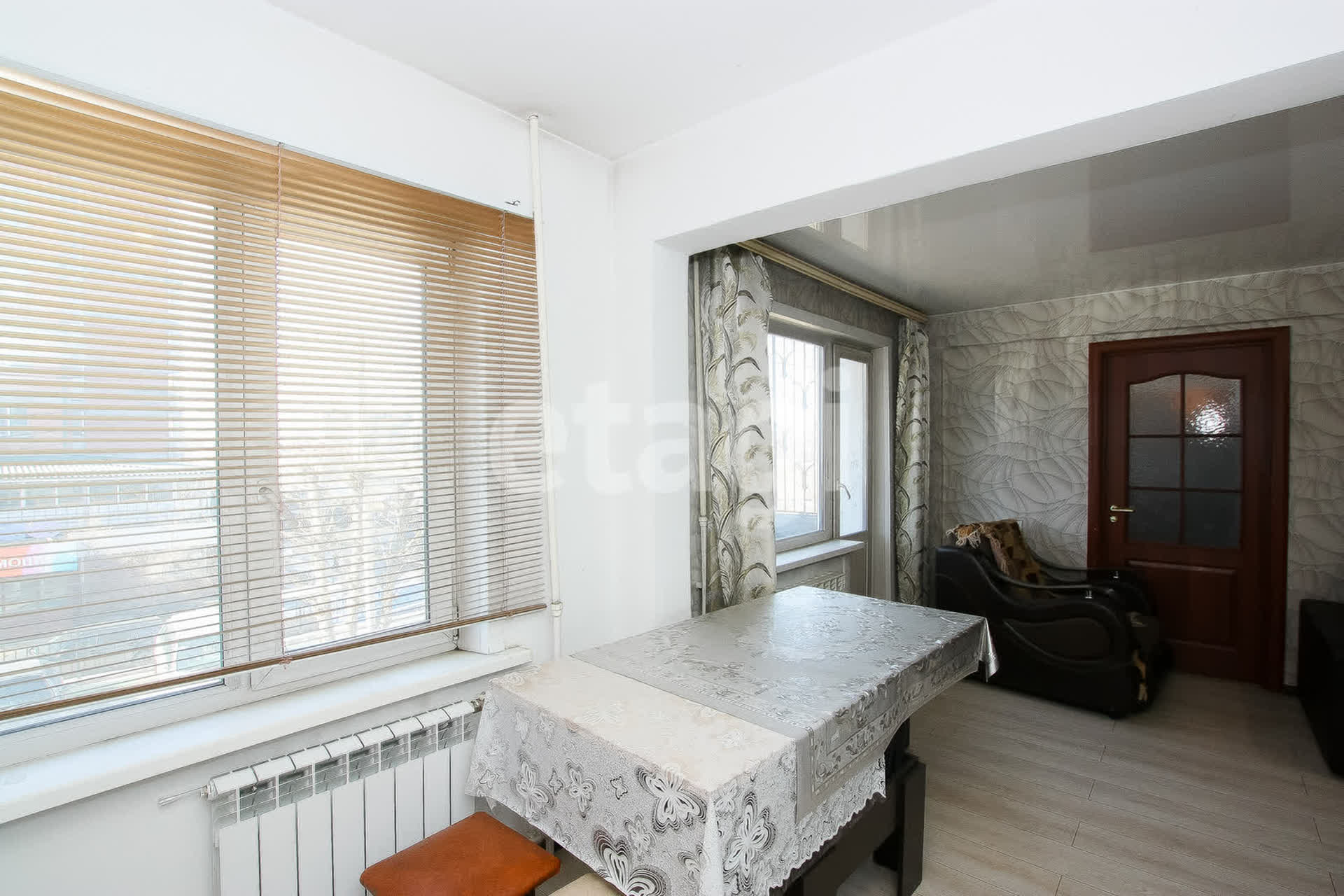 Продажа 3-комнатной квартиры, Улан-Удэ, Республика Бурятия,  Улан-Удэ