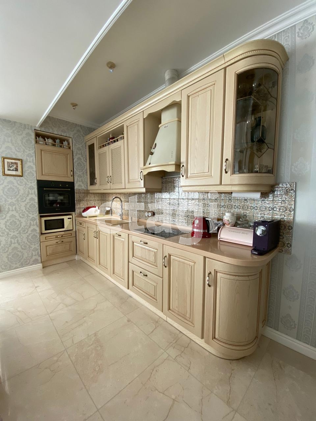 Продажа 4-комнатной квартиры, Южно-Сахалинск, Сахалинская область,  Южно-Сахалинск