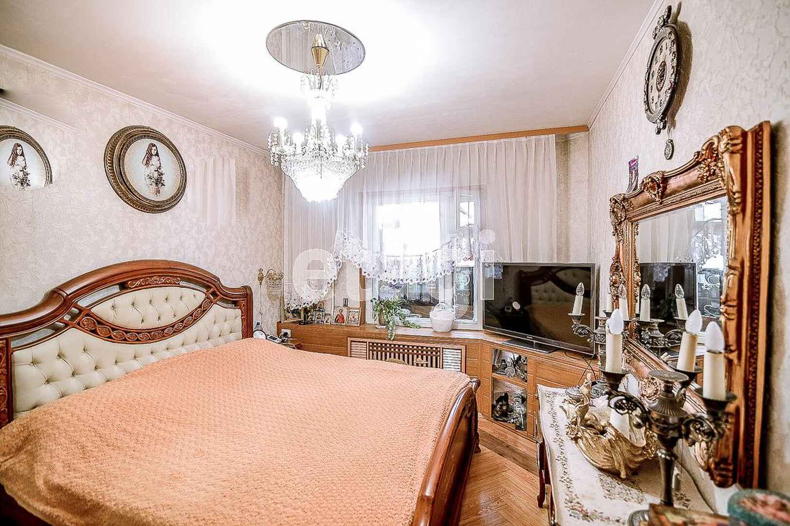 Продажа 6-комнатной квартиры, Южно-Сахалинск, Сахалинская область,  Южно-Сахалинск