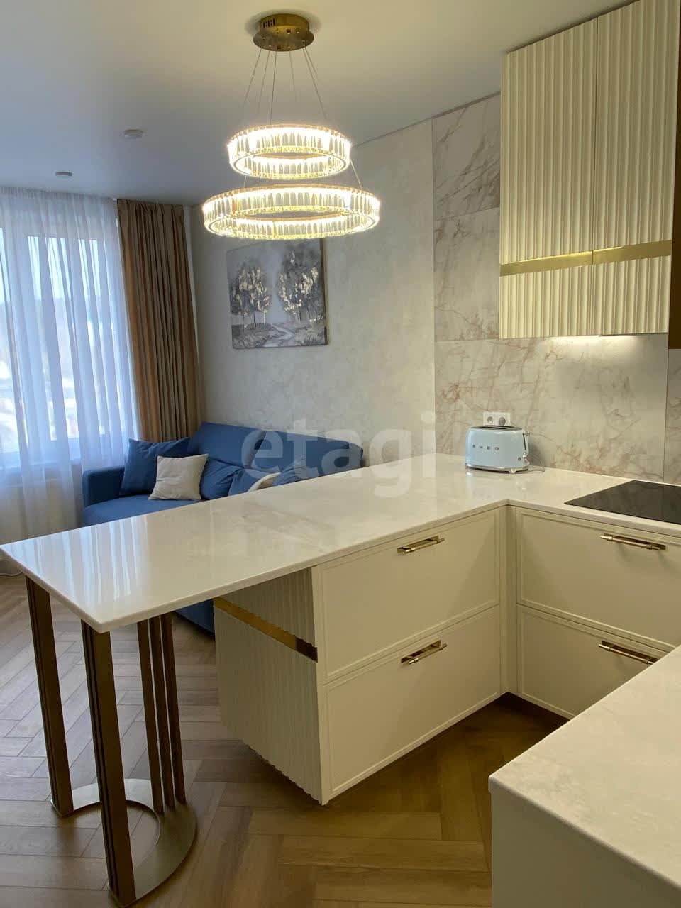 Продажа 3-комнатной квартиры, Южно-Сахалинск, Сахалинская область,  Южно-Сахалинск