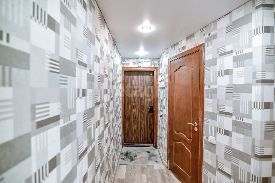 Продажа 2-комнатной квартиры, Южно-Сахалинск, Сахалинская область,  Южно-Сахалинск