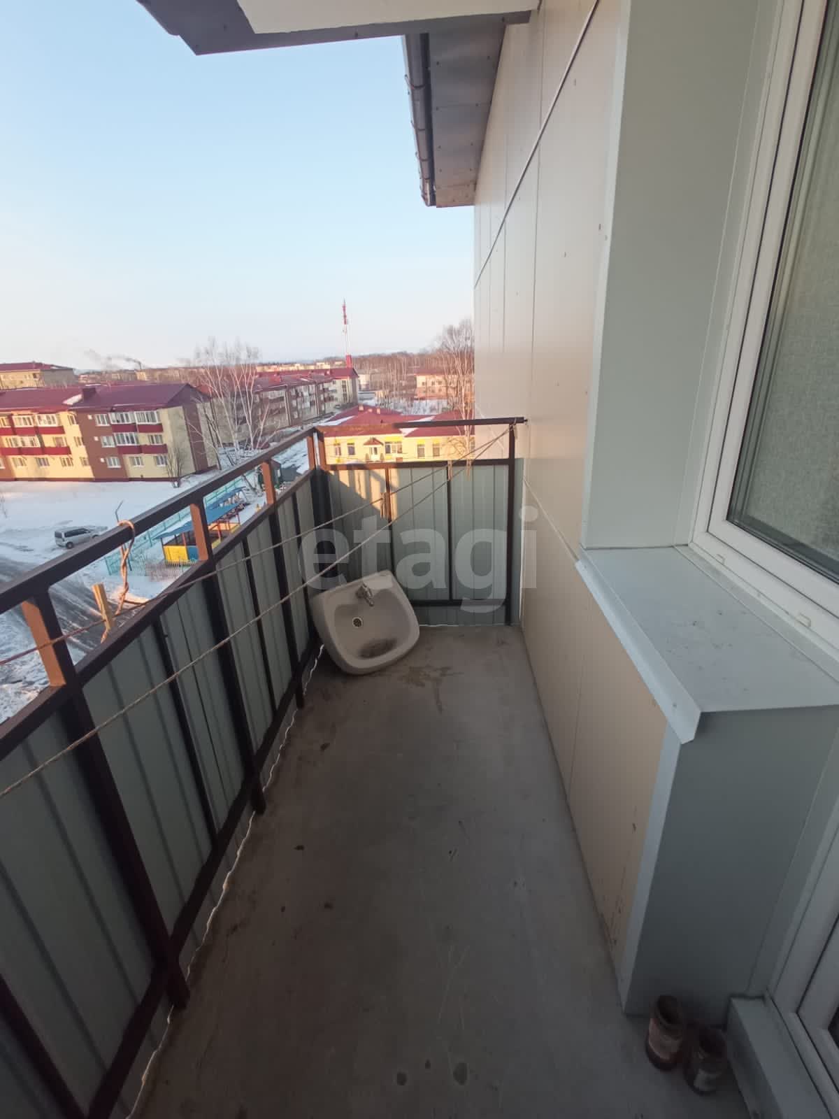 Продажа 2-комнатной квартиры, Южно-Сахалинск, Сахалинская область,  Южно-Сахалинск