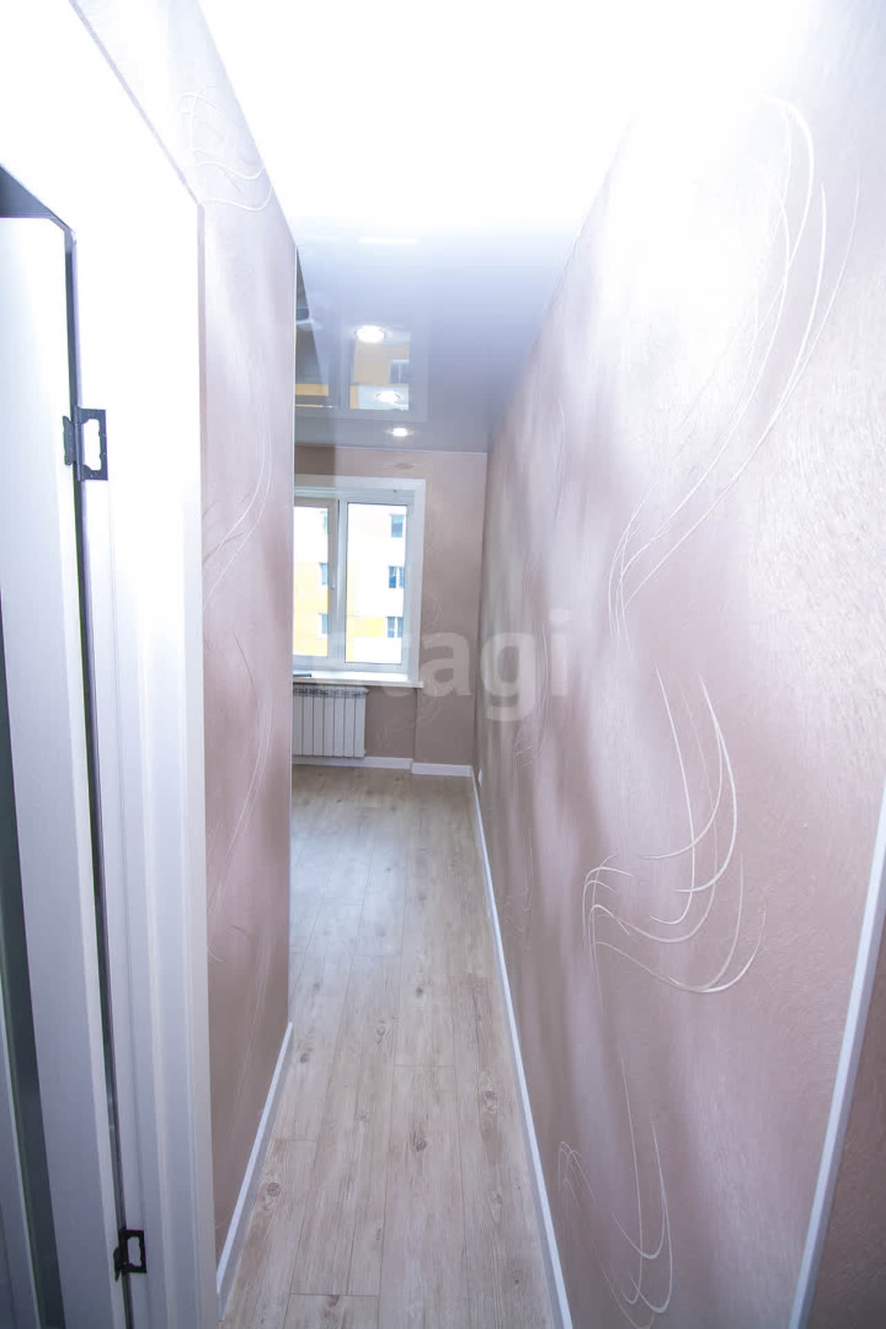 Продажа 2-комнатной квартиры, Южно-Сахалинск, Сахалинская область,  Южно-Сахалинск