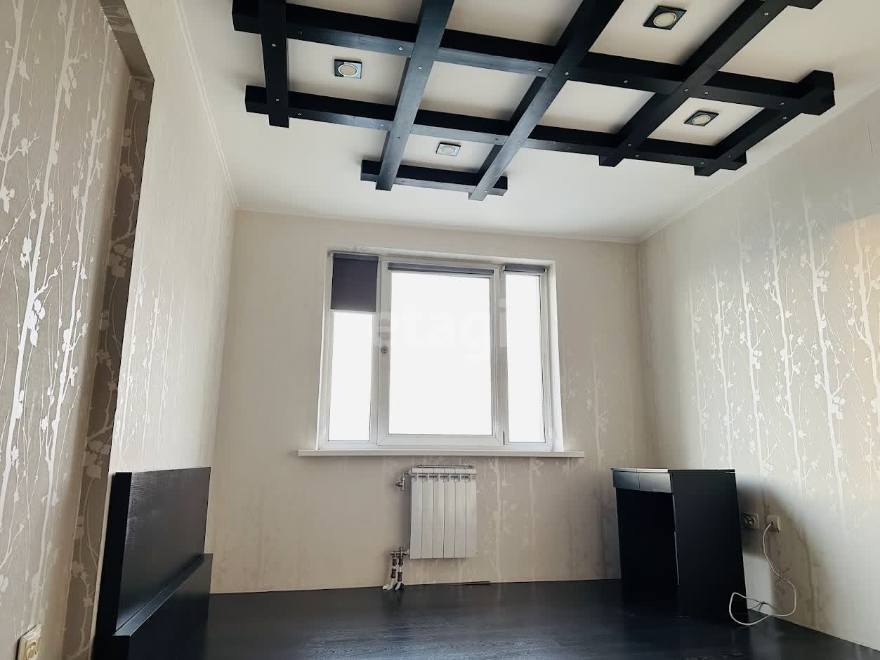 Продажа 2-комнатной квартиры, Южно-Сахалинск, Сахалинская область,  Южно-Сахалинск