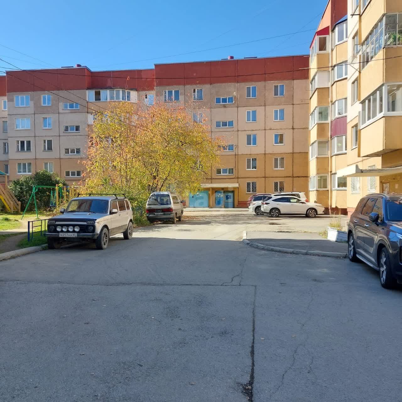 Продажа 2-комнатной квартиры, Южно-Сахалинск, Сахалинская область,  Южно-Сахалинск