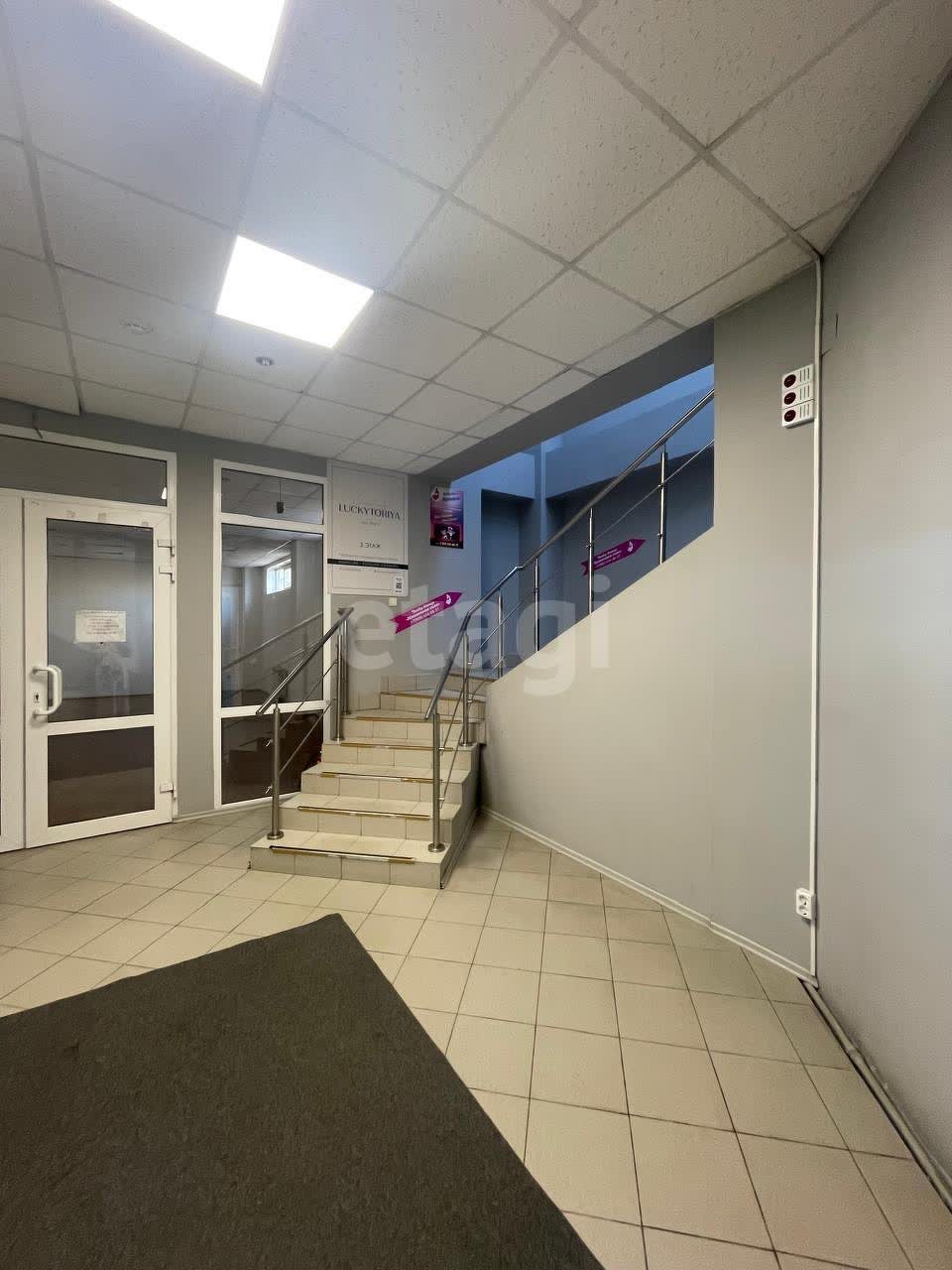 Продажа коммерческой недвижимости, 582м <sup>2</sup>, Южно-Сахалинск, Сахалинская область,  Южно-Сахалинск