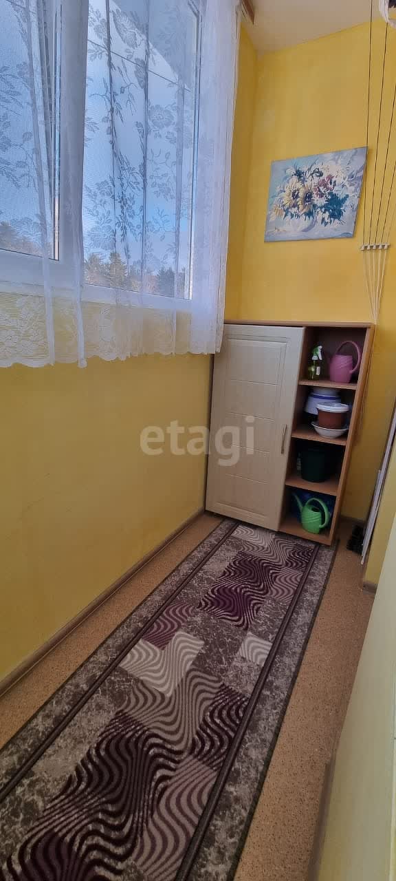 Продажа 2-комнатной квартиры, Южно-Сахалинск, Сахалинская область,  Южно-Сахалинск