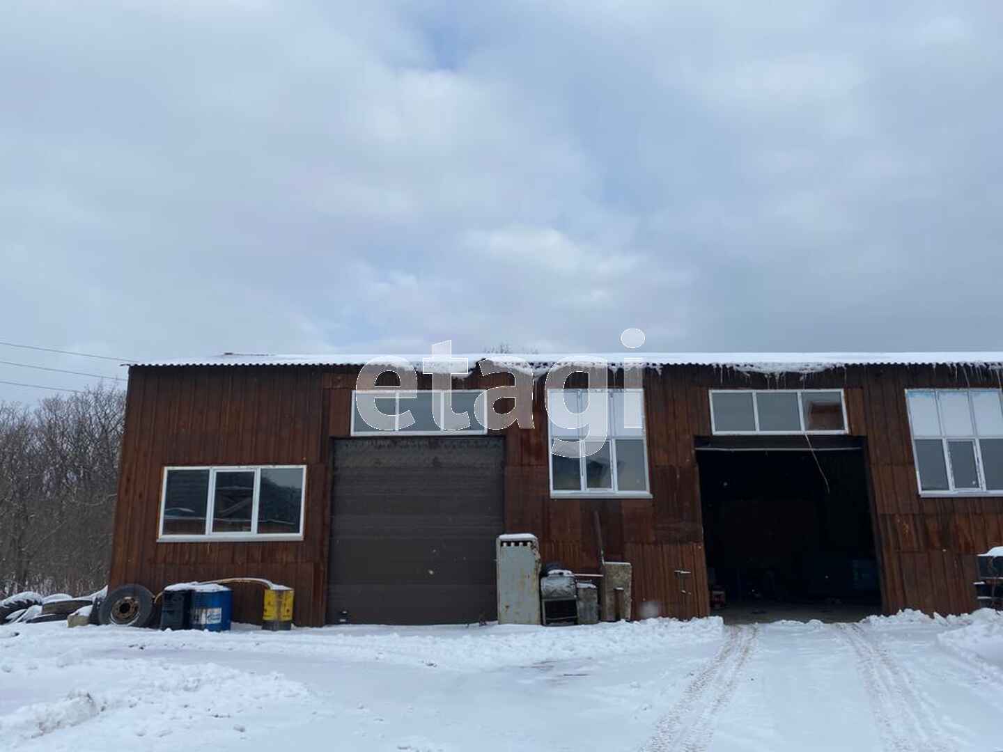 Продажа коммерческой недвижимости, 100м <sup>2</sup>, Южно-Сахалинск, Сахалинская область,  Южно-Сахалинск