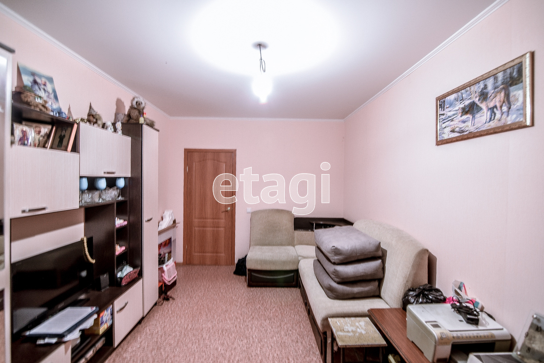 Продажа 3-комнатной квартиры, Южно-Сахалинск, Сахалинская область,  Южно-Сахалинск