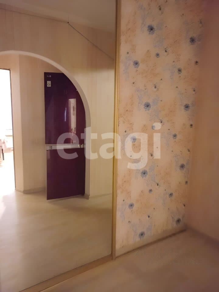 Продажа 3-комнатной квартиры, Улан-Удэ, Республика Бурятия,  Улан-Удэ