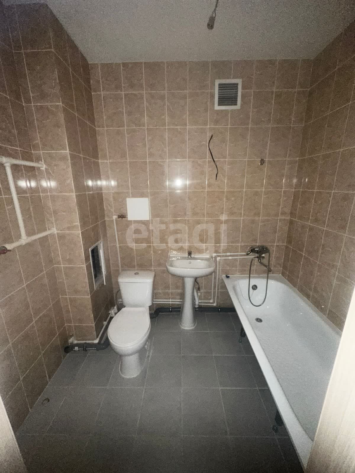 Продажа 2-комнатной квартиры, Южно-Сахалинск, Сахалинская область,  Южно-Сахалинск