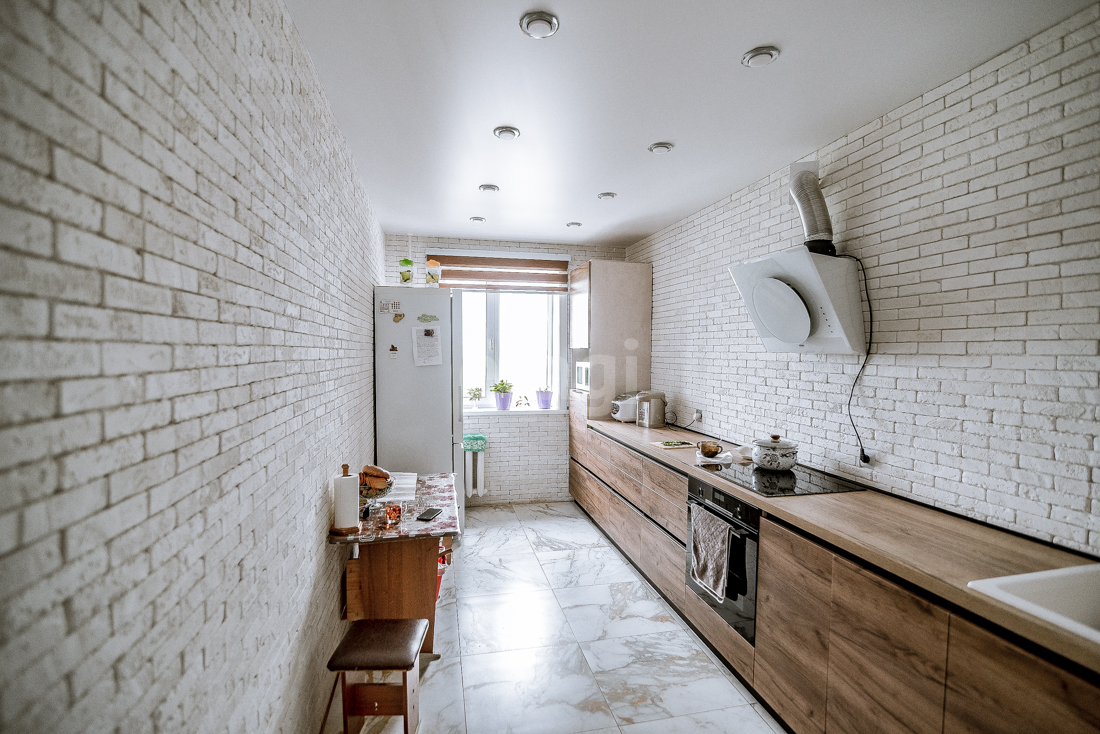 Продажа 3-комнатной квартиры, Южно-Сахалинск, Сахалинская область,  Южно-Сахалинск