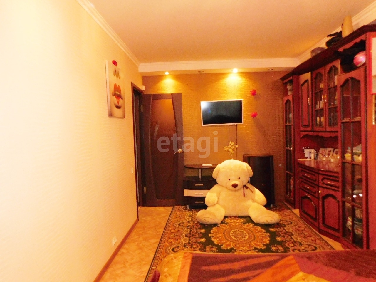 Продажа 2-комнатной квартиры, Южно-Сахалинск, Сахалинская область,  Южно-Сахалинск