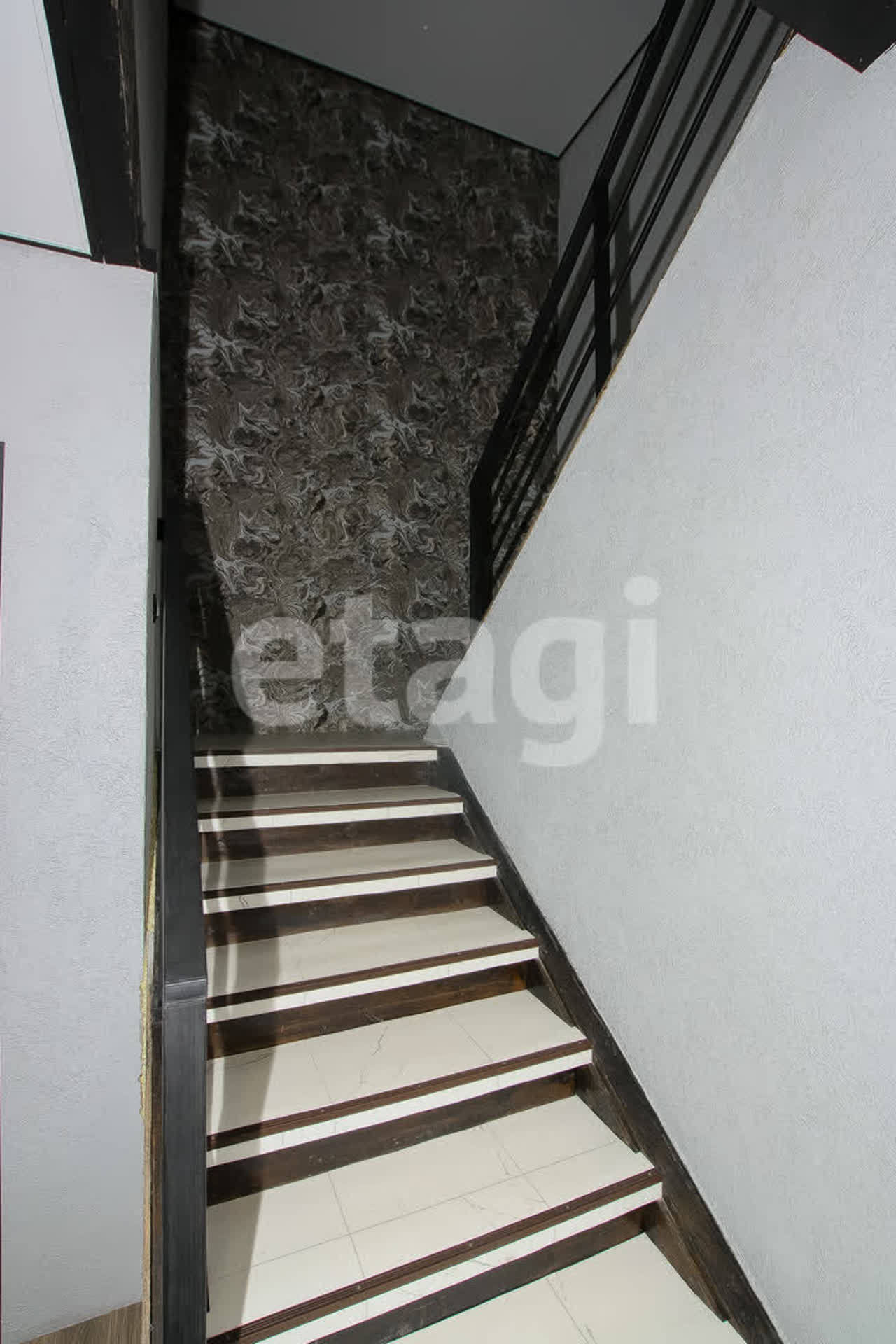 Продажа дома, 267м <sup>2</sup>, 7 сот., Улан-Удэ, Республика Бурятия,  Октябрьский