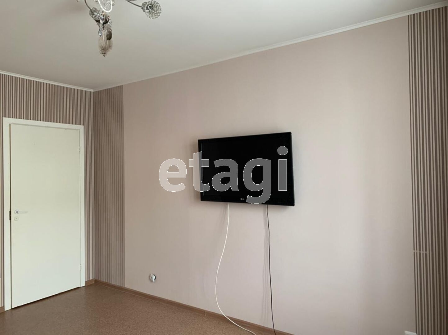 Продажа 4-комнатной квартиры, Южно-Сахалинск, Сахалинская область,  Южно-Сахалинск