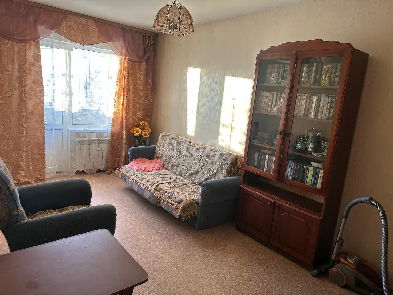 Продажа 2-комнатной квартиры, Южно-Сахалинск, Сахалинская область,  Южно-Сахалинск