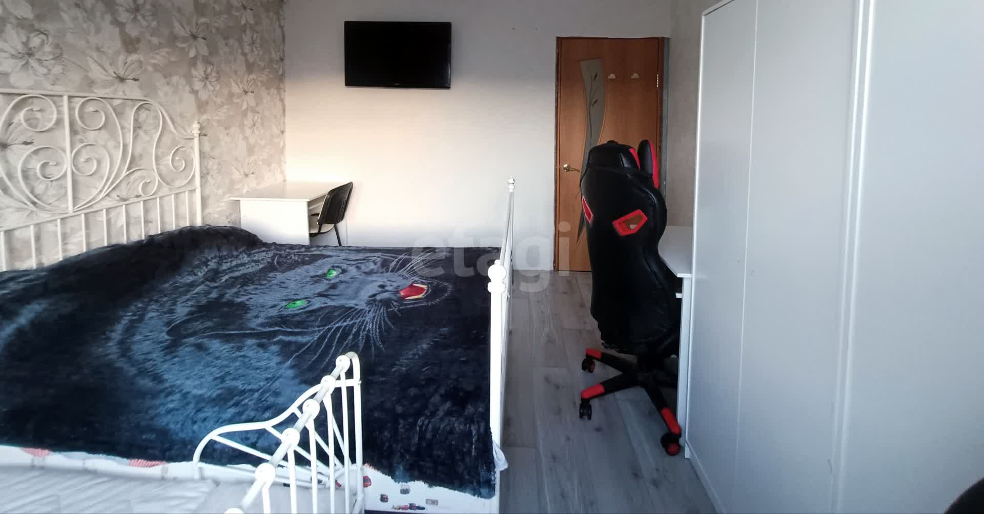 Продажа 3-комнатной квартиры, Южно-Сахалинск, Сахалинская область,  Южно-Сахалинск