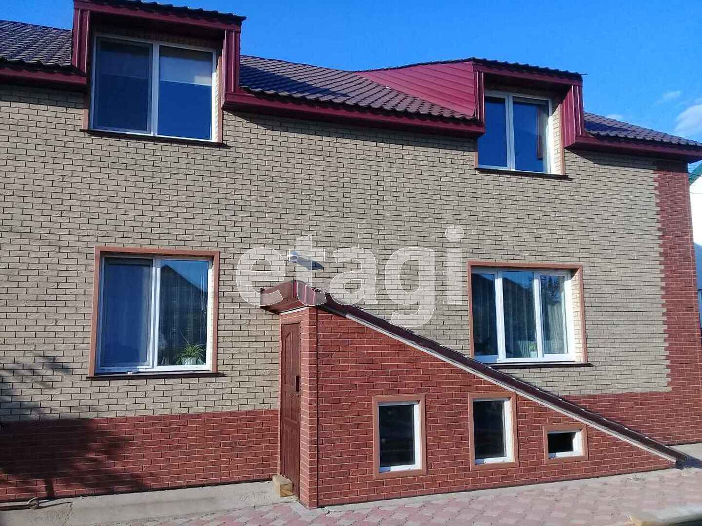 Продажа дома, 303м <sup>2</sup>, 10 сот., Южно-Сахалинск, Сахалинская область,  