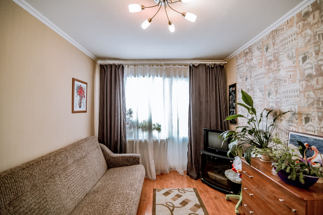 Продажа 3-комнатной квартиры, Южно-Сахалинск, Сахалинская область,  Южно-Сахалинск