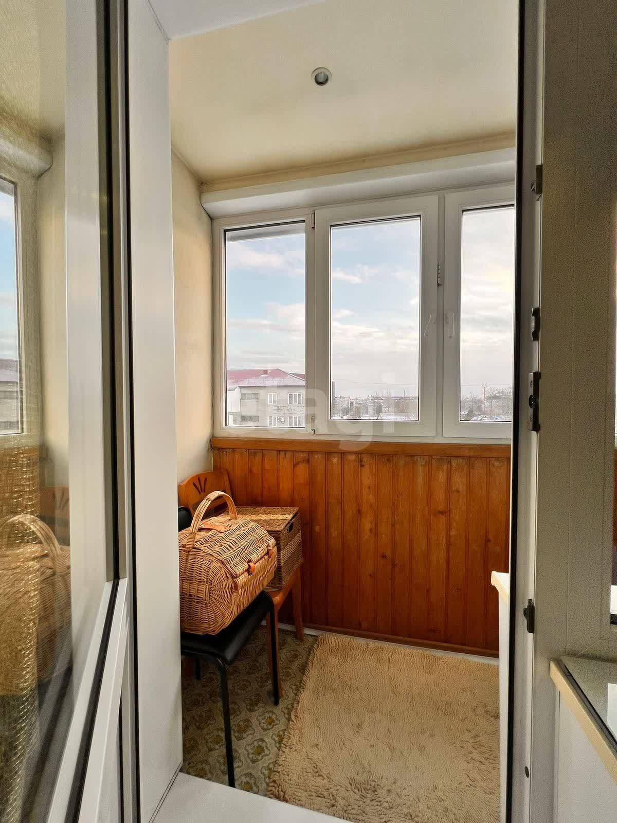 Продажа 2-комнатной квартиры, Южно-Сахалинск, Сахалинская область,  Южно-Сахалинск