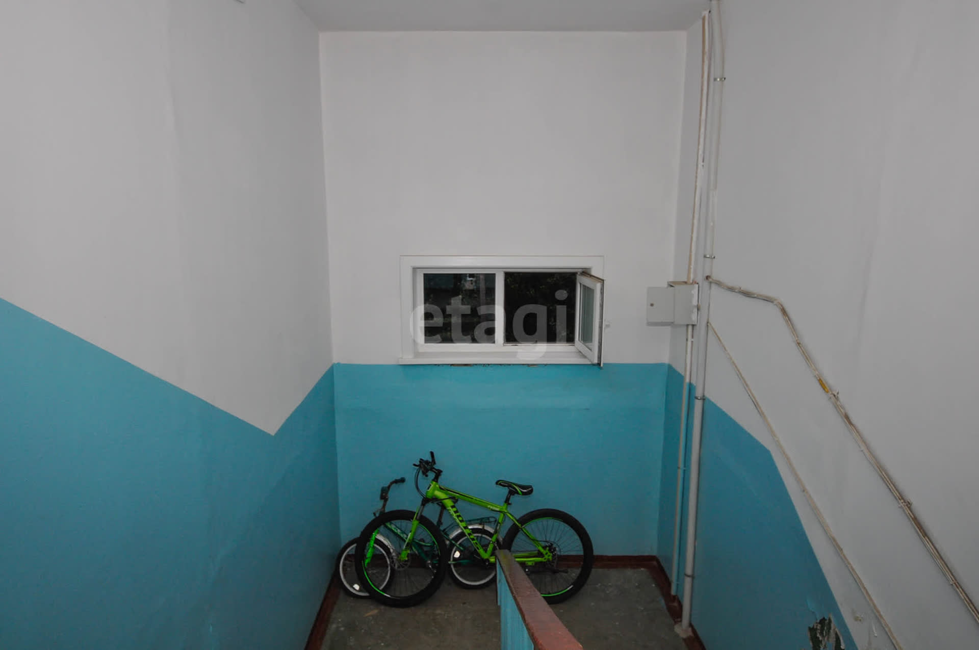 Продажа 2-комнатной квартиры, Южно-Сахалинск, Сахалинская область,  Южно-Сахалинск