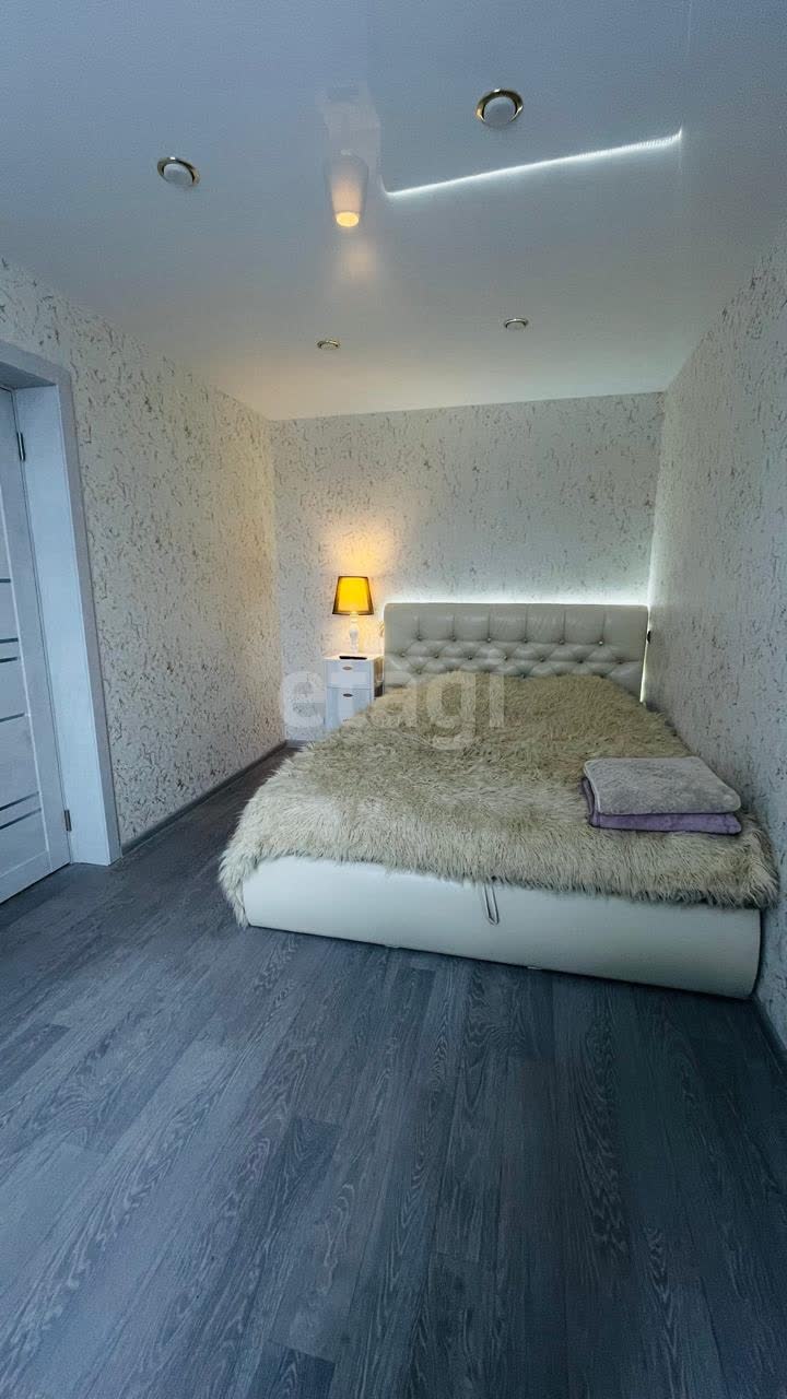 Продажа 2-комнатной квартиры, Южно-Сахалинск, Сахалинская область,  Южно-Сахалинск