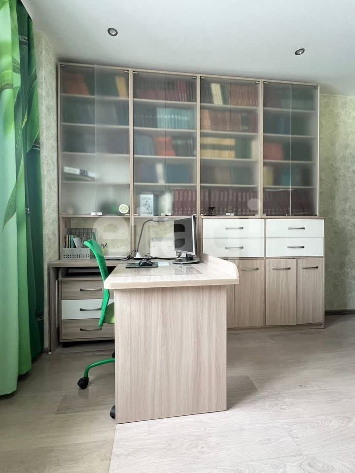 Продажа 3-комнатной квартиры, Улан-Удэ, Республика Бурятия,  Улан-Удэ