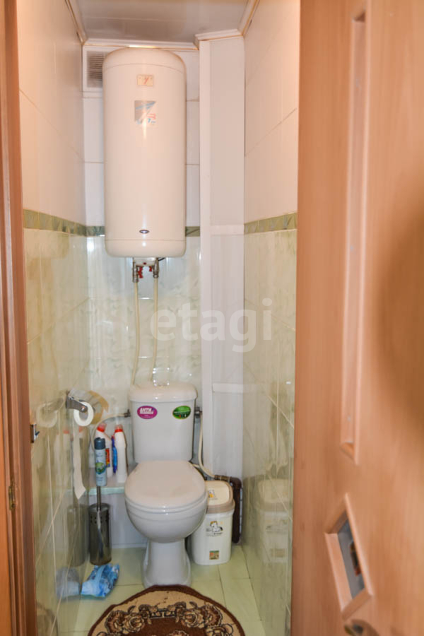 Продажа 4-комнатной квартиры, Южно-Сахалинск, Сахалинская область,  Южно-Сахалинск