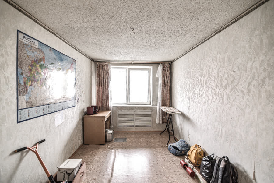 Продажа 2-комнатной квартиры, Южно-Сахалинск, Сахалинская область,  Южно-Сахалинск