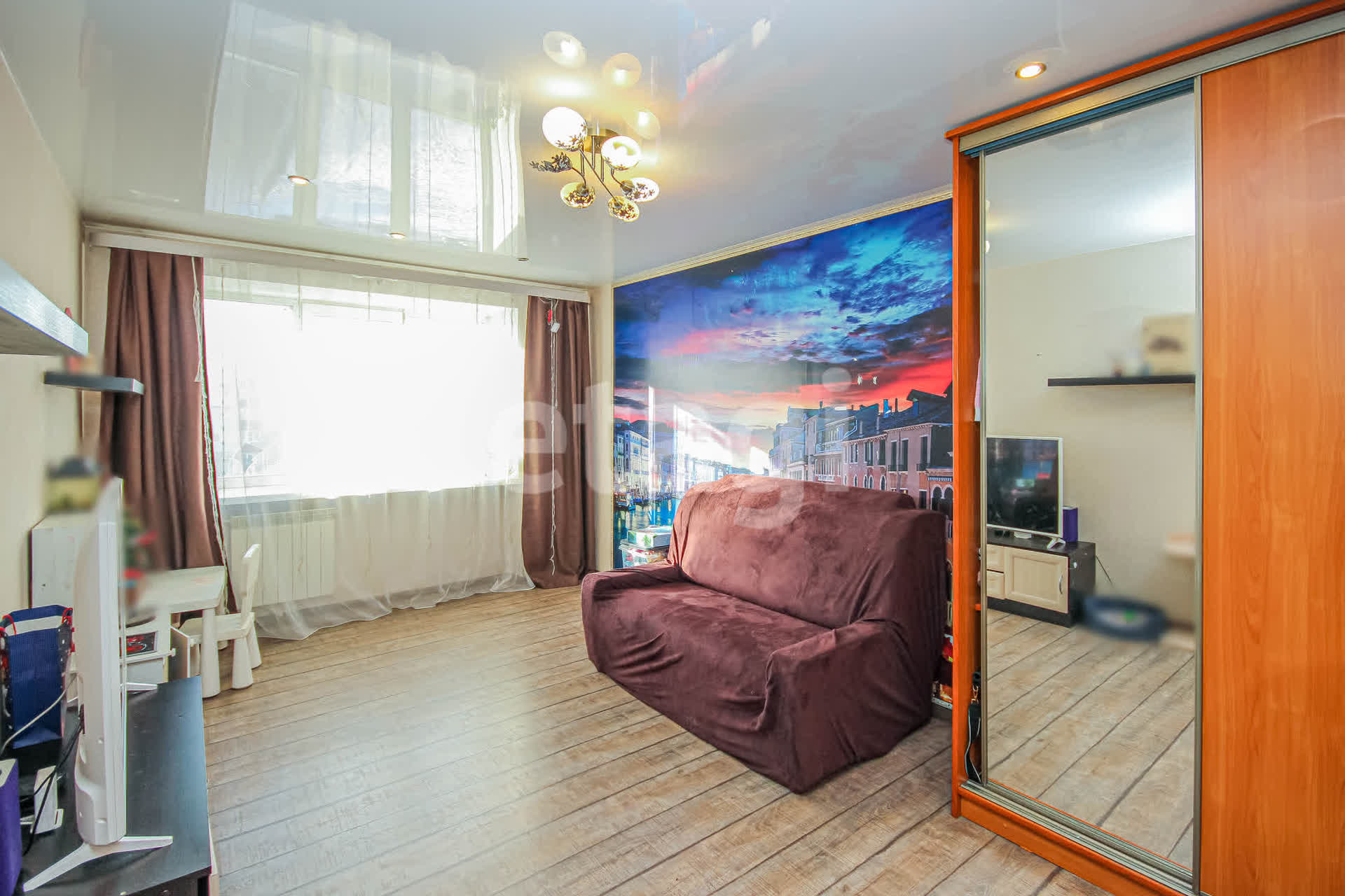 Продажа 3-комнатной квартиры, Улан-Удэ, Республика Бурятия,  Улан-Удэ