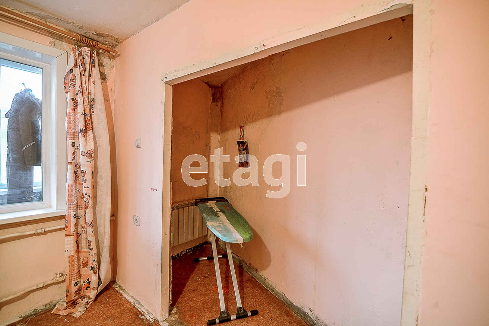 Продажа 4-комнатной квартиры, Южно-Сахалинск, Сахалинская область,  Южно-Сахалинск