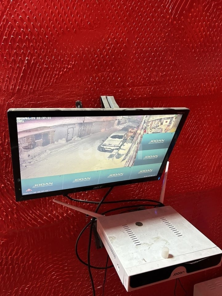 Продажа коммерческой недвижимости, 30м <sup>2</sup>, Новый Уренгой, Ямало-Ненецкий АО,  Новый Уренгой