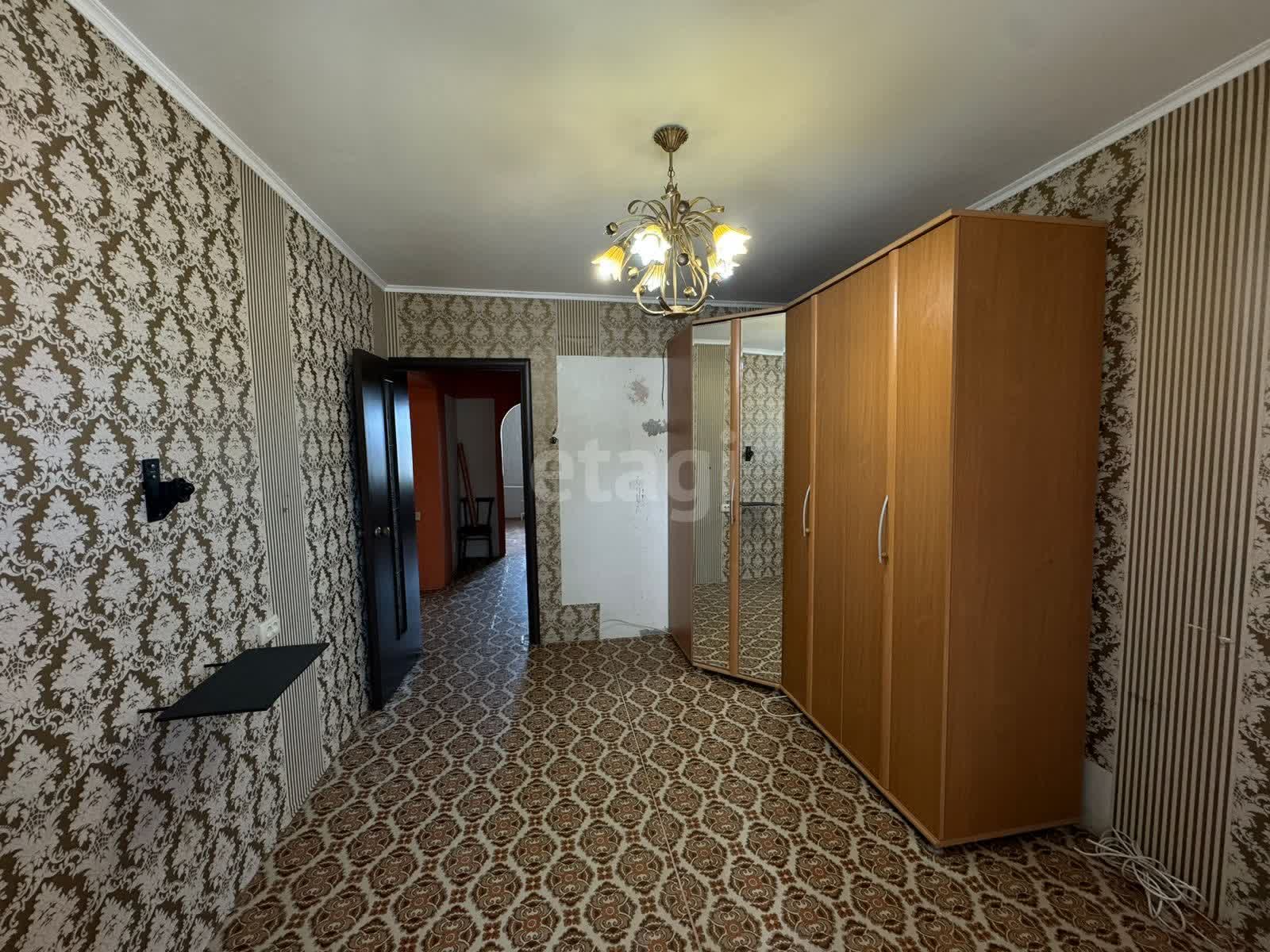 Продажа 2-комнатной квартиры, Южно-Сахалинск, Сахалинская область,  Южно-Сахалинск