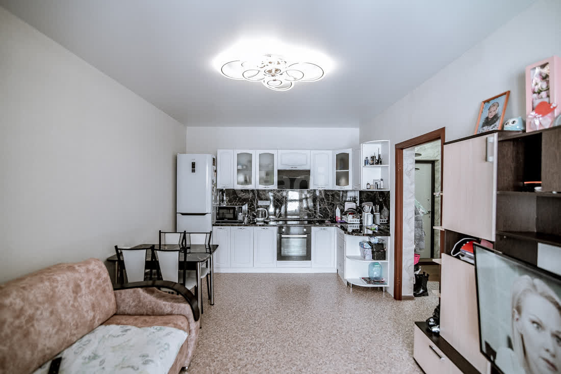 Продажа 2-комнатной квартиры, Южно-Сахалинск, Сахалинская область,  Южно-Сахалинск