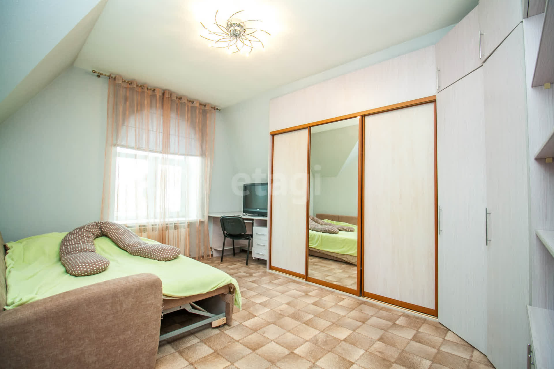 Продажа дома, 264м <sup>2</sup>, 20 сот., Южно-Сахалинск, Сахалинская область,  