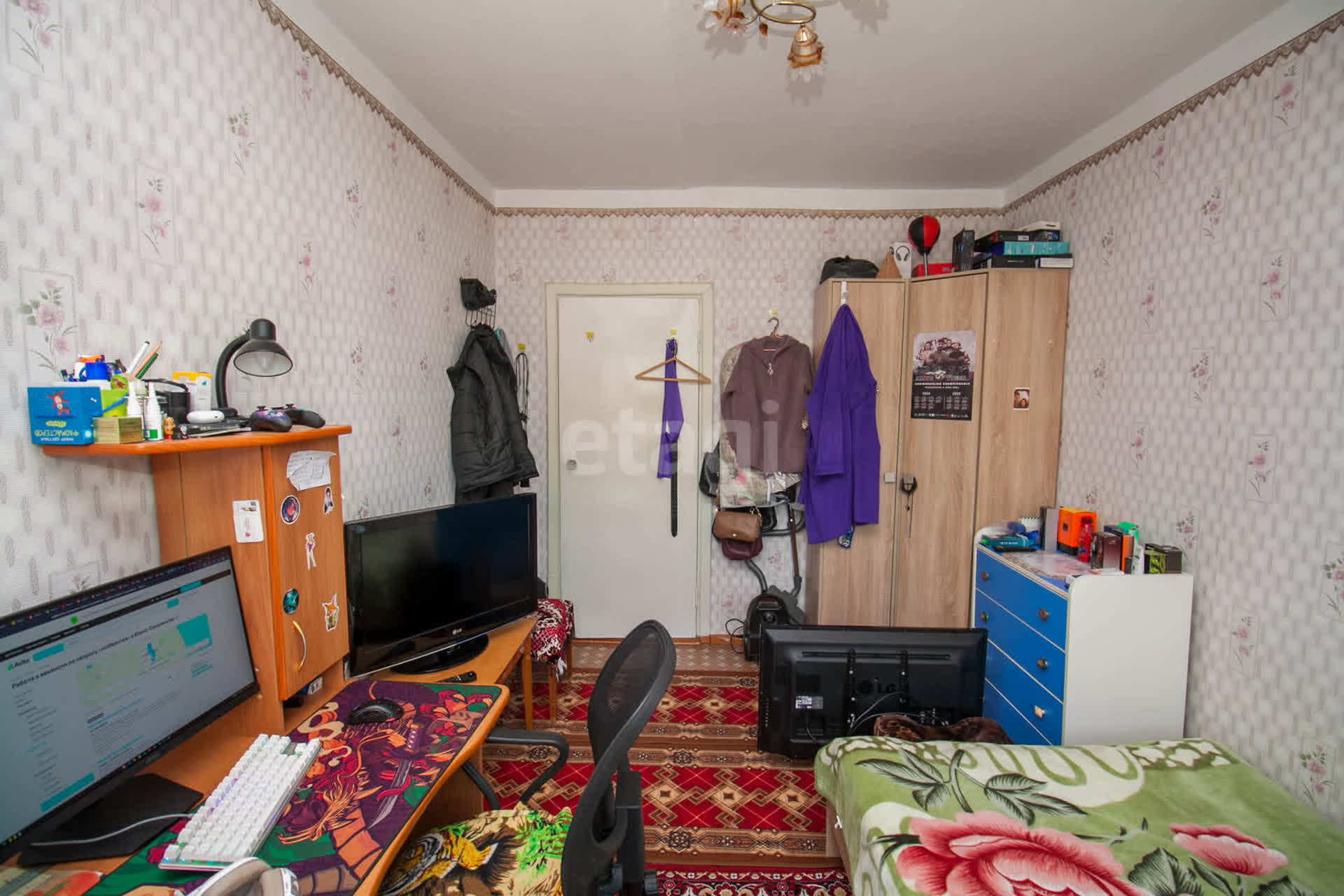 Продажа 2-комнатной квартиры, Южно-Сахалинск, Сахалинская область,  Южно-Сахалинск