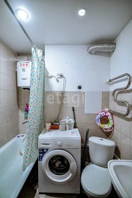 Продажа 2-комнатной квартиры, Южно-Сахалинск, Сахалинская область,  Южно-Сахалинск