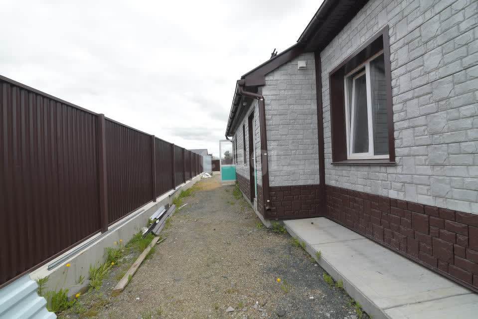 Продажа дома, 180м <sup>2</sup>, 6 сот., Южно-Сахалинск, Сахалинская область,  