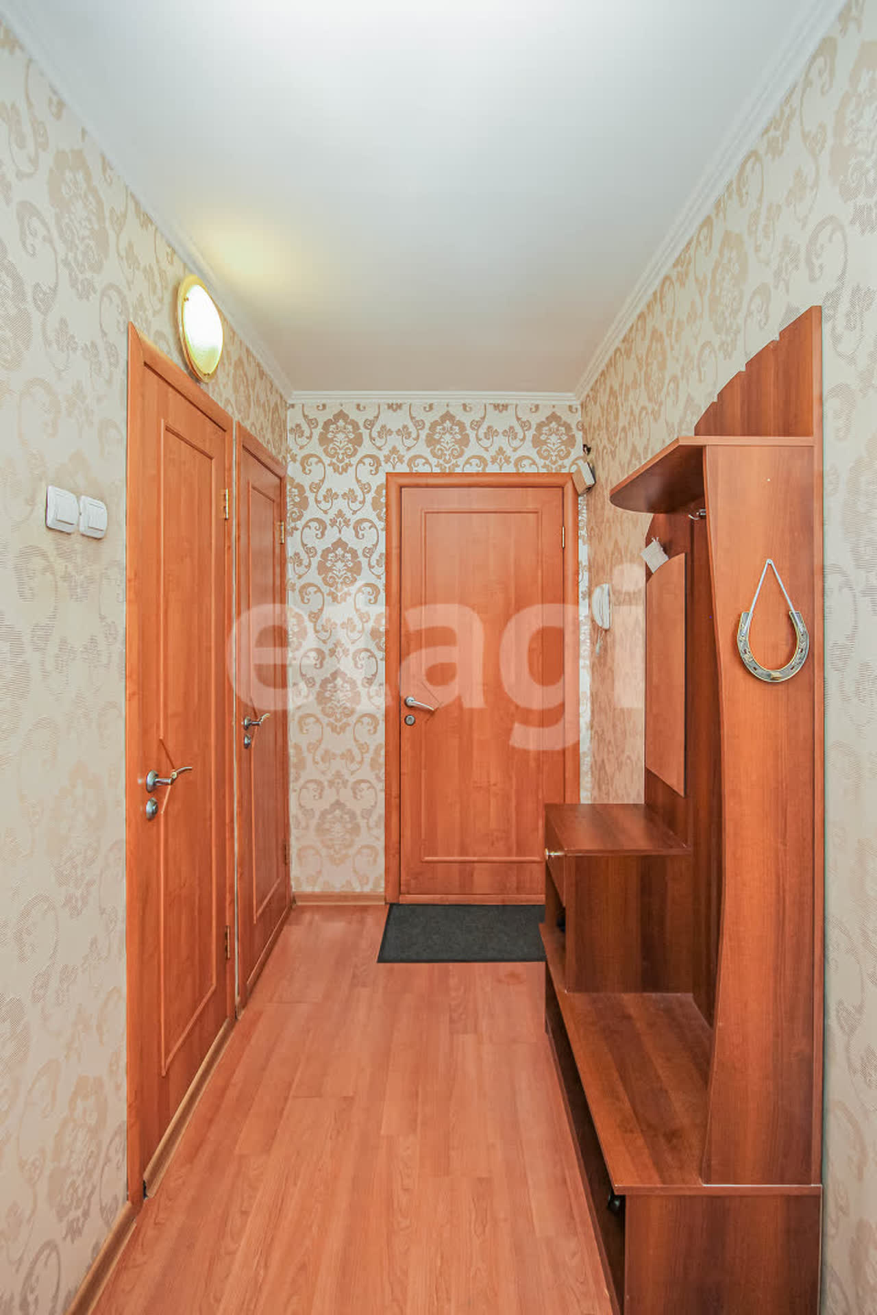 Продажа 3-комнатной квартиры, Улан-Удэ, Республика Бурятия,  Улан-Удэ