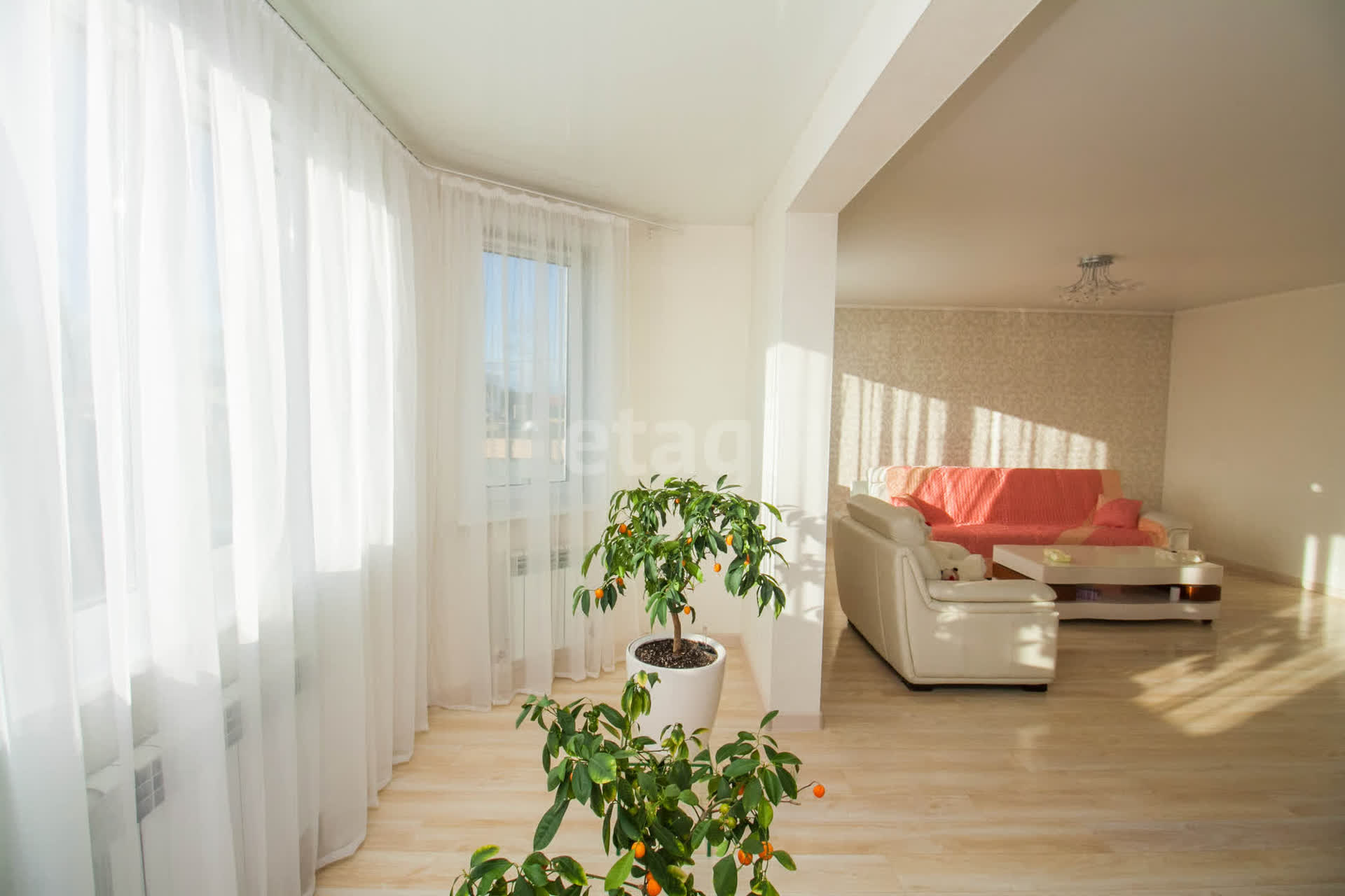 Продажа дома, 266м <sup>2</sup>, 10 сот., Южно-Сахалинск, Сахалинская область,  