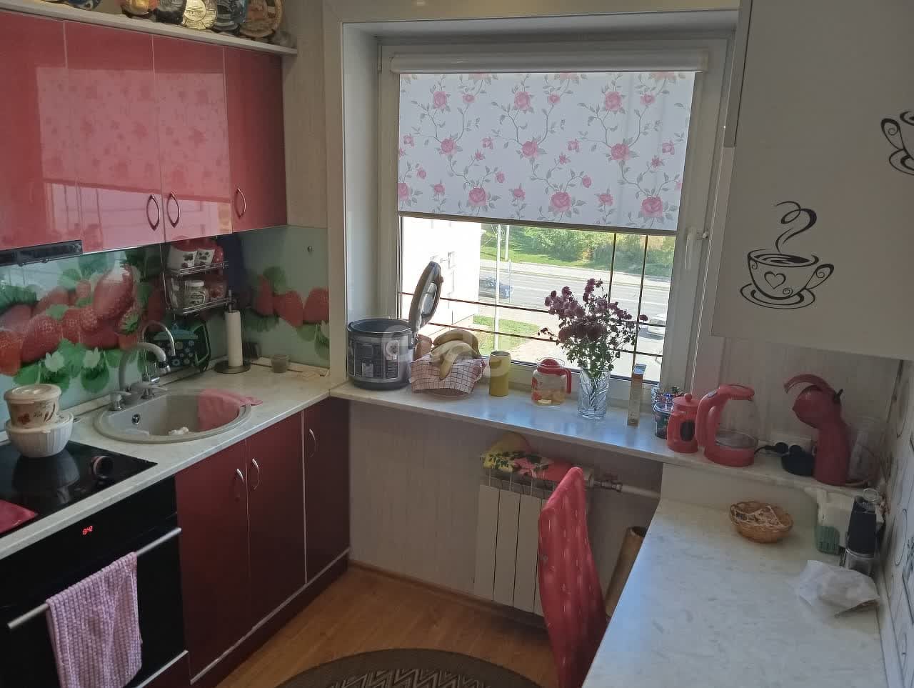 Продажа 3-комнатной квартиры, Южно-Сахалинск, Сахалинская область,  Южно-Сахалинск