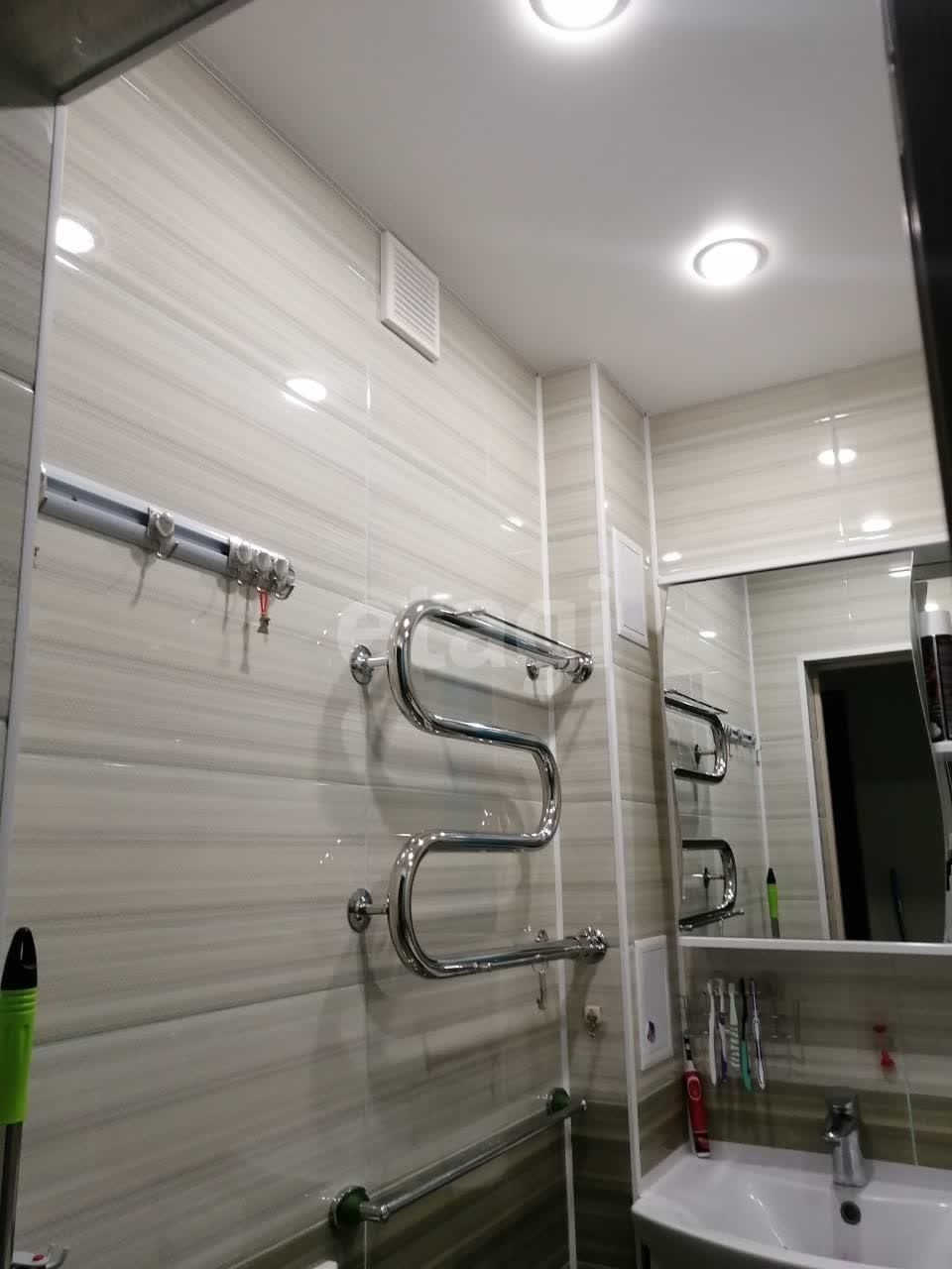 Продажа 2-комнатной квартиры, Южно-Сахалинск, Сахалинская область,  Южно-Сахалинск