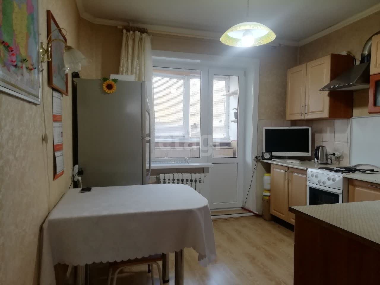 Продажа 3-комнатной квартиры, Южно-Сахалинск, Сахалинская область,  Южно-Сахалинск