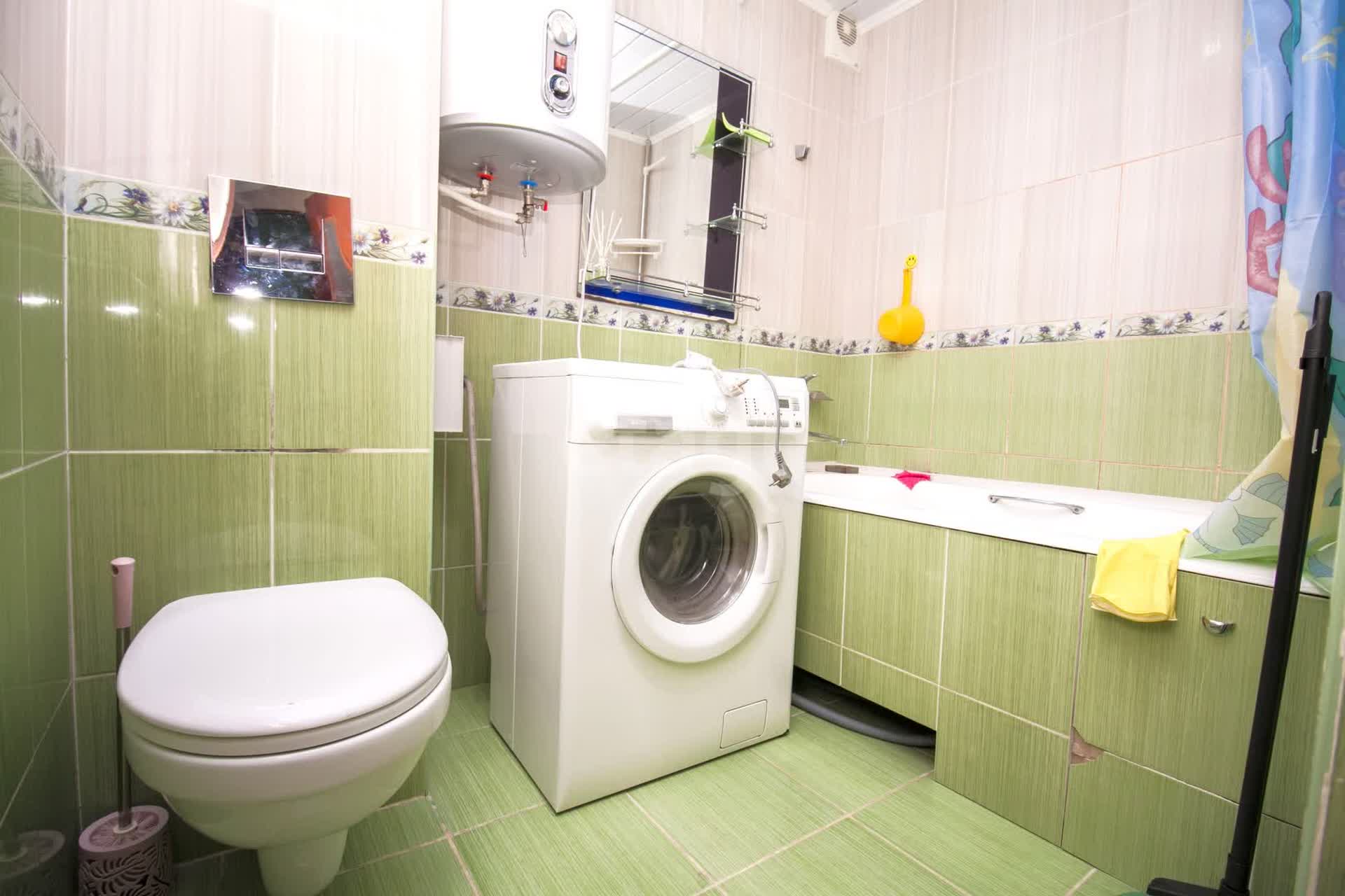 Продажа 2-комнатной квартиры, Южно-Сахалинск, Сахалинская область,  Южно-Сахалинск