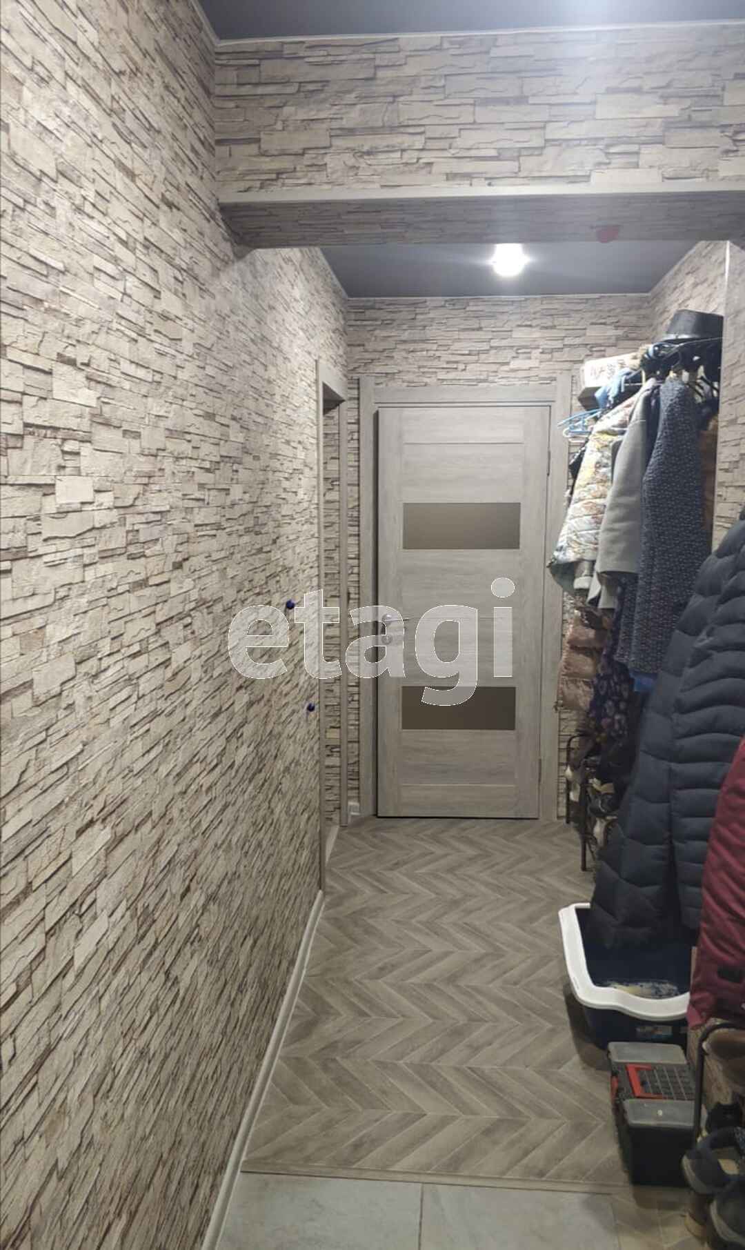 Продажа 3-комнатной квартиры, Южно-Сахалинск, Сахалинская область,  Южно-Сахалинск